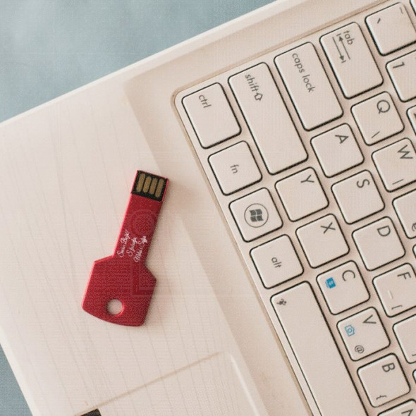 Srećan Božić poklon USB