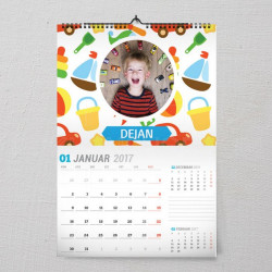 Mali dečak poklon kalendar
