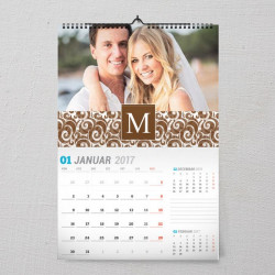 Inicijal poklon kalendar